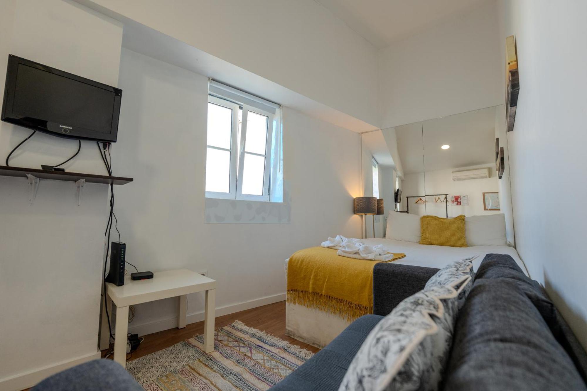 Studio Mouraria, Lisbon Center, Tram & Metro Exterior photo